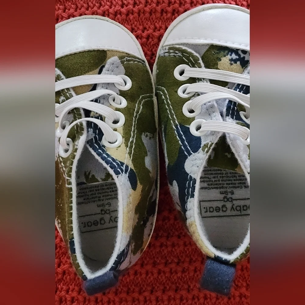 Baby Gear Infant Boy Slip-on Soft Sole Camouflage Pattern Sneakers Sz 6-9 Months